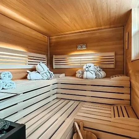 3bdr Splendid Chalet With Sauna And Hot Tub- If You Want To Book, Please Contact On Wh-ats-app - 0034-635-520-036 !!!! Villa Garmisch-Partenkirchen