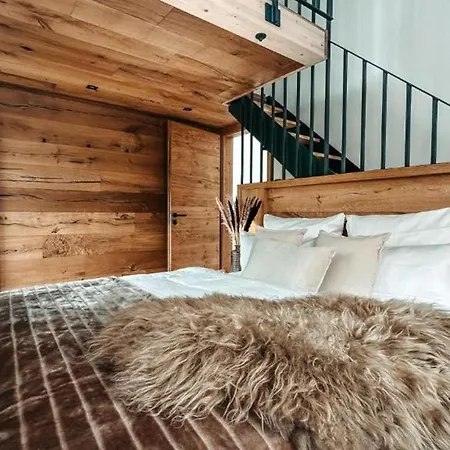 3bdr Splendid Chalet With Sauna And Hot Tub- If You Want To Book, Please Contact On Wh-ats-app - 0034-635-520-036 !!!! Garmisch-Partenkirchen
