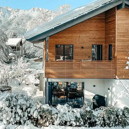 Villa 3bdr Splendid Chalet With Sauna And Hot Tub- If You Want To Book, Please Contact On Wh-ats-app - 0034-635-520-036 !!!! *